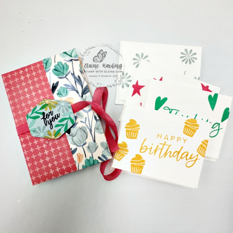 note cards and no glue folder side by side